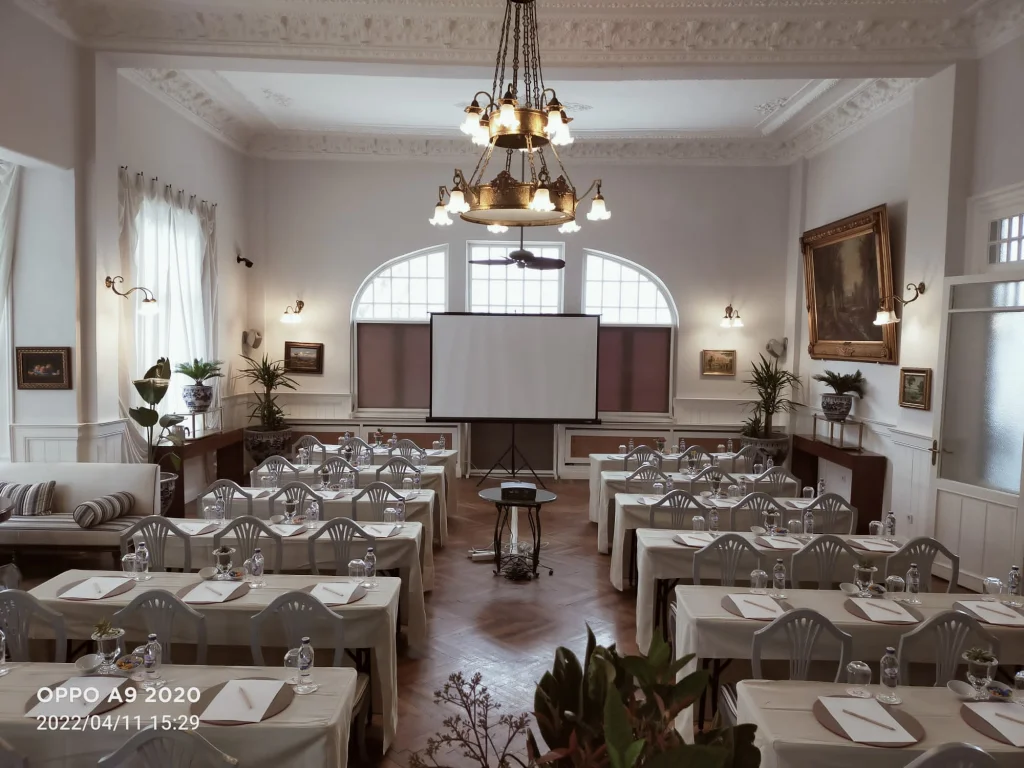 MUALLA INDOOR - SINIF