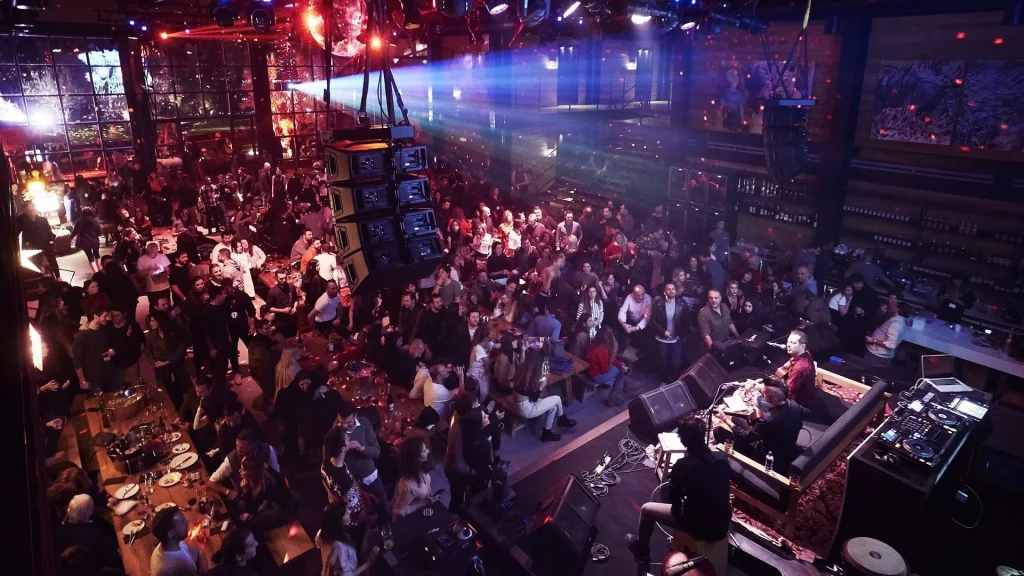 Warehouse_Grand Hall-2